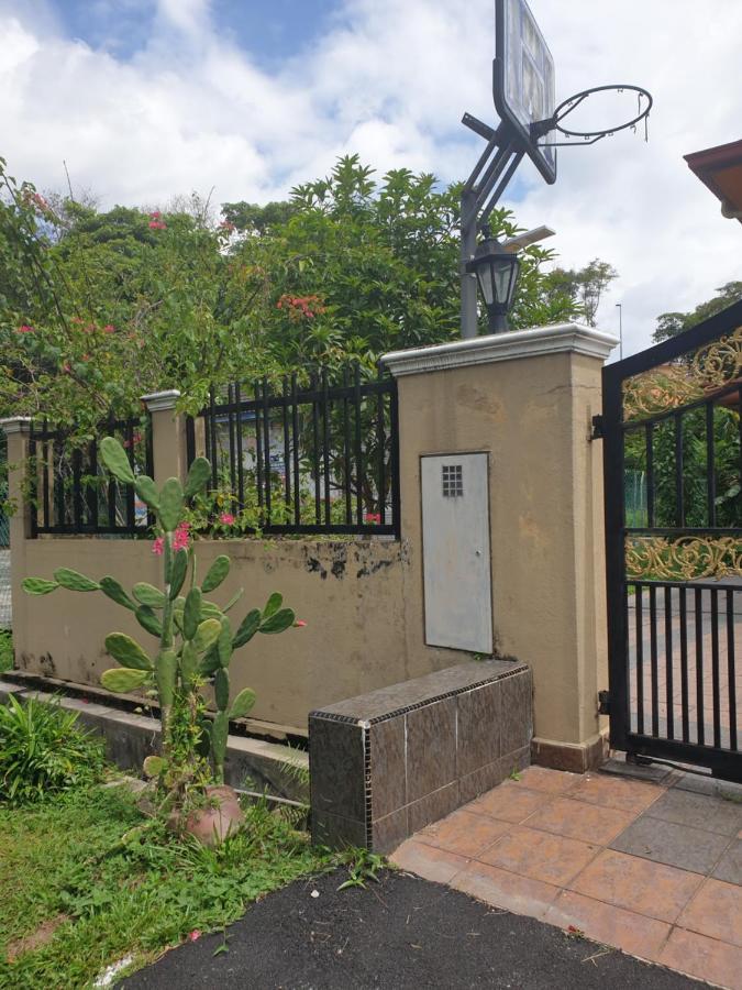 Lavender Impian Homestay Kajang Exterior foto